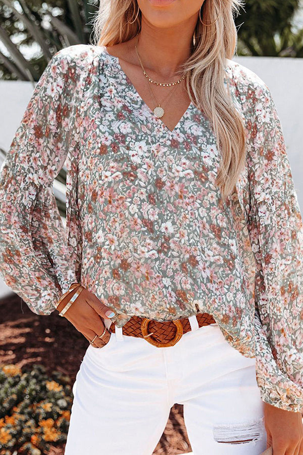 Chic Floral Print V-Neck Blouse